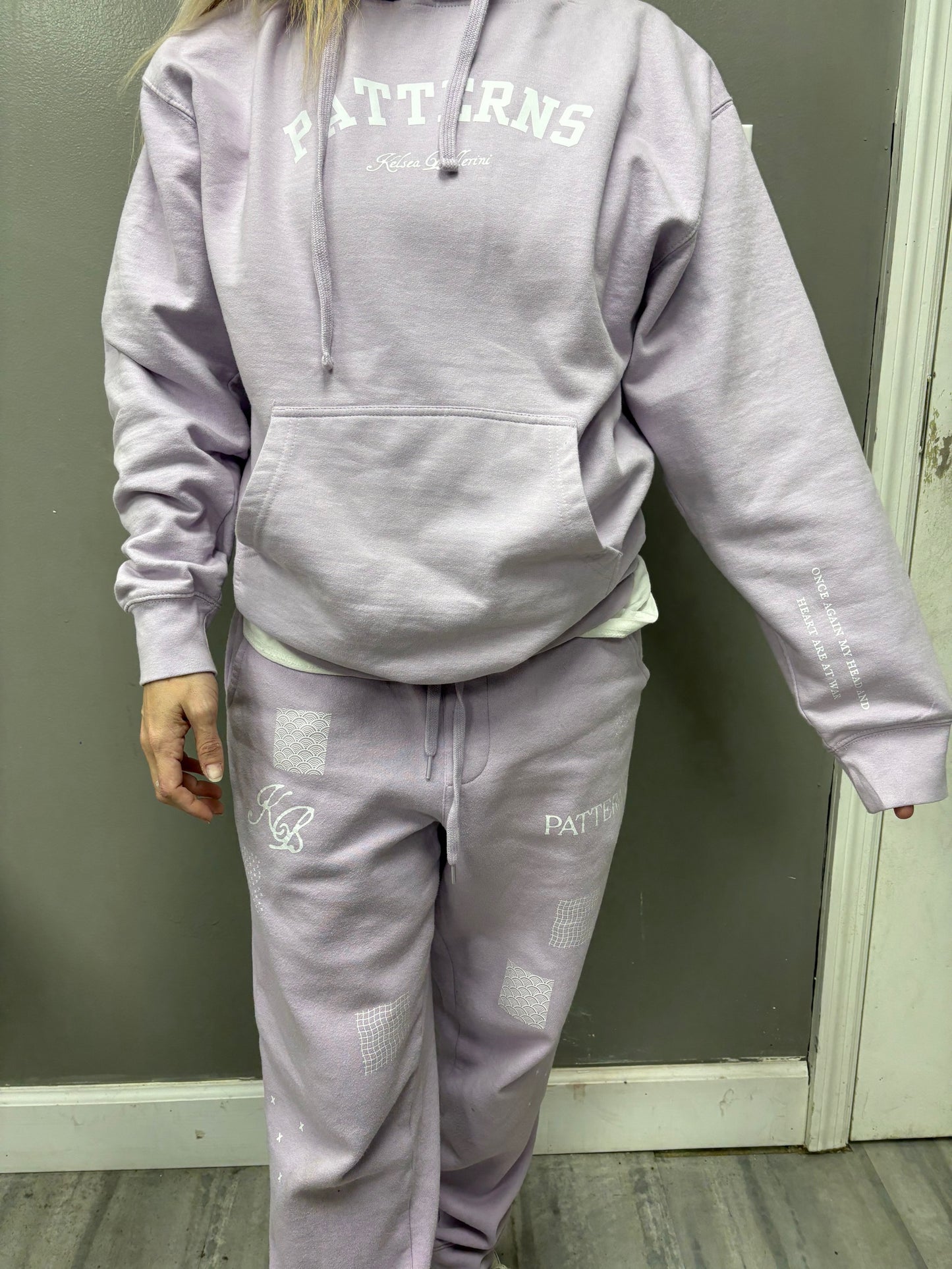 Kelsea Ballerini Sweatsuit